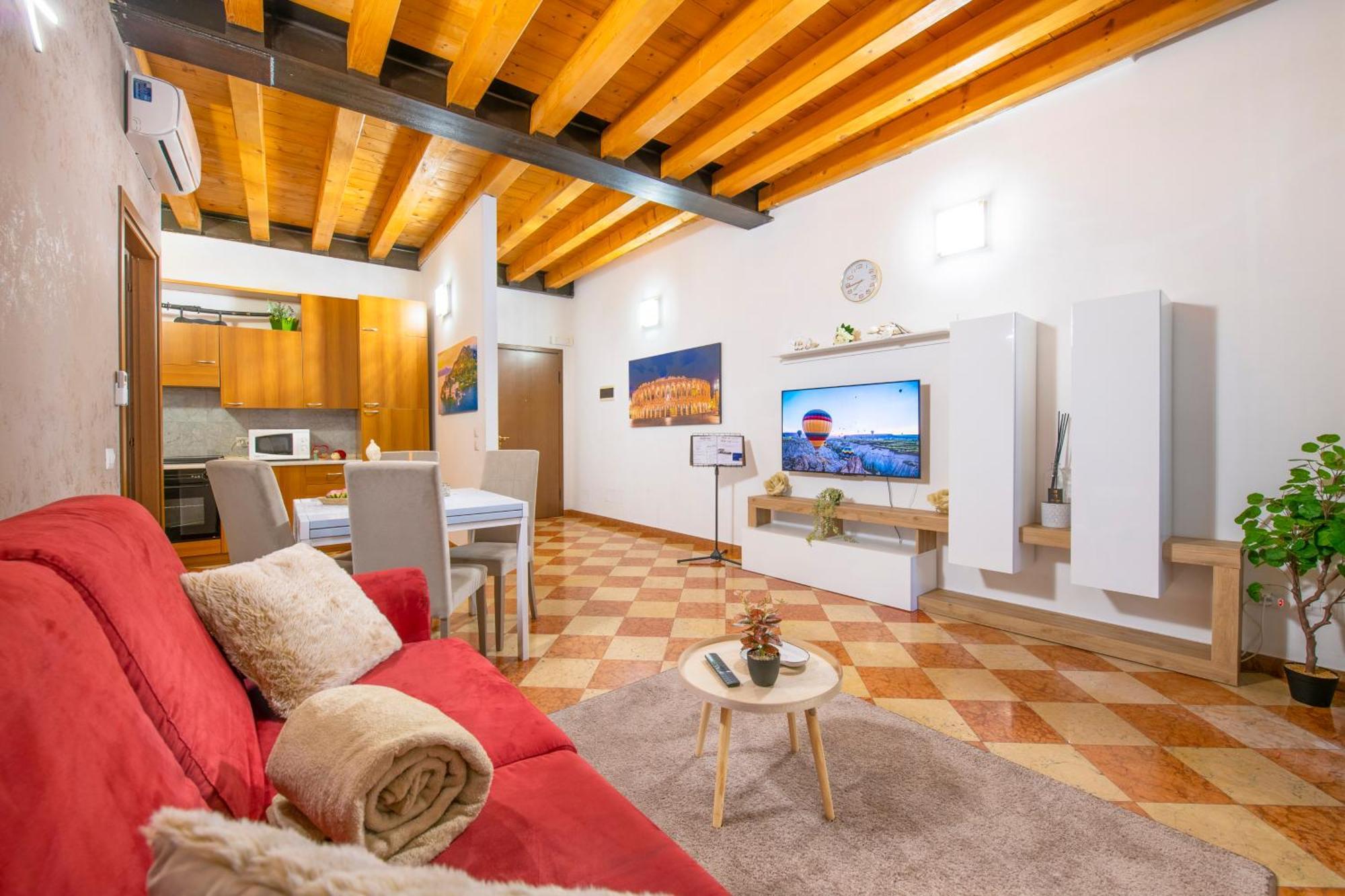 Arena Suite Mazzini Verona Centro מראה חיצוני תמונה