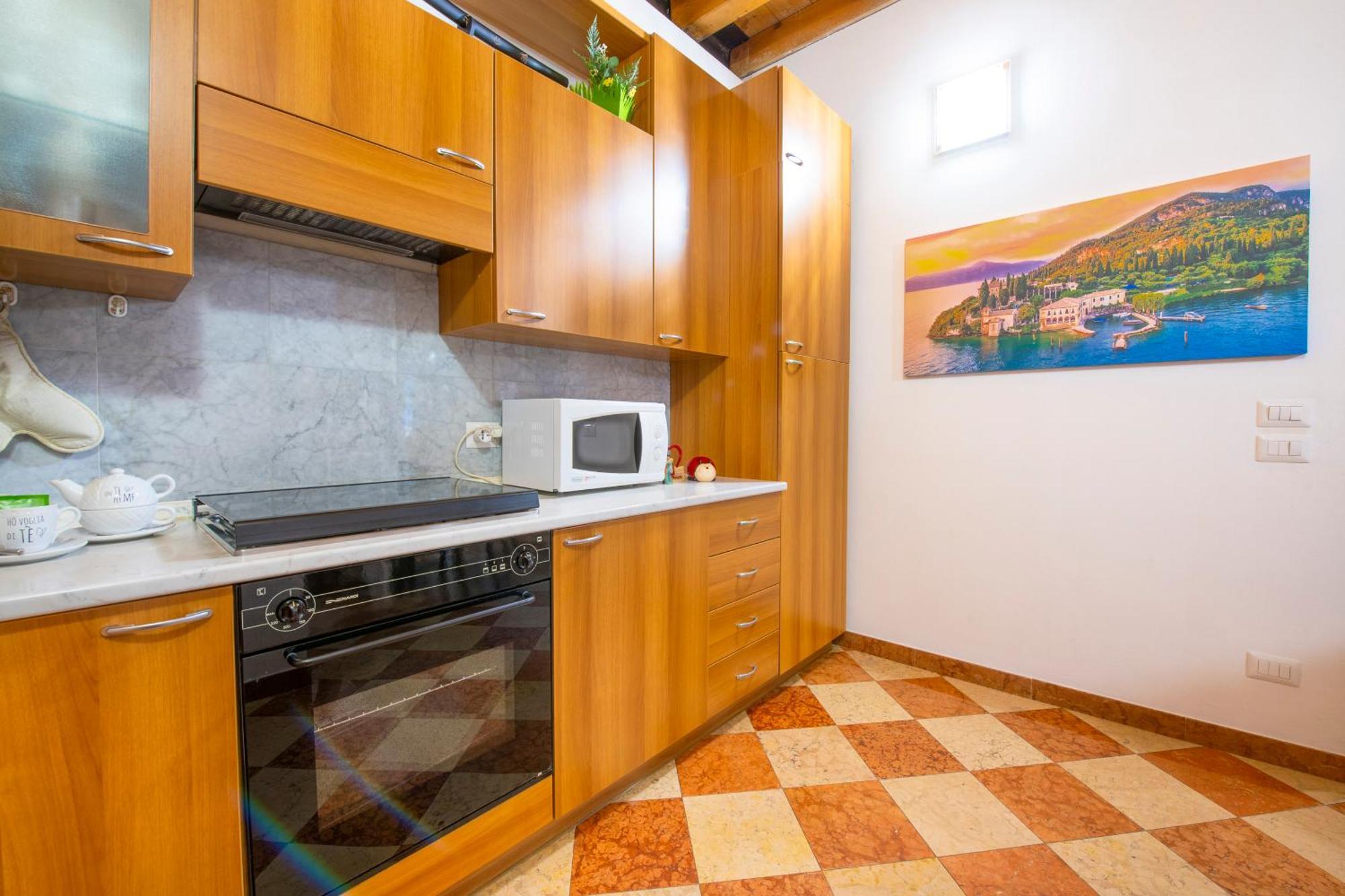 Arena Suite Mazzini Verona Centro מראה חיצוני תמונה